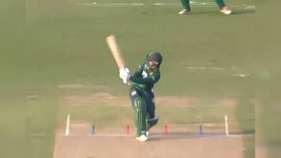 PAK vs AUS : T20 वर्ल्ड कप आधी पाकिस्तानला मिळाला त्यांचा अभिषेक शर्मा, ऑस्ट्रेलिया विरुद्ध वादळी खेळी