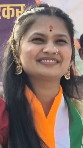 Video : गौतमी पाटीलची काँग्रेसच्या प्रचार रॅलीत हजेरी