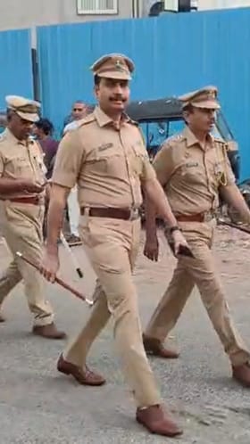 कल्याण-डोंबिवलीत पोलिसांचा रुट मार्च; संवेदनशील भागात चोख बंदोबस्त.