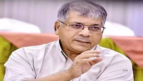 Prakash Ambedkar: काँग्रेसला वारंवार समजावलं की मुसलमानांची मतं....