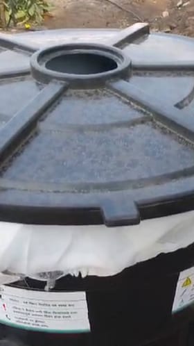 बारामतीमधील कृषी प्रदर्शनात मोटर विरहित इजरायली तंत्रज्ञानावरील आधारित ठिबक सिंचन.