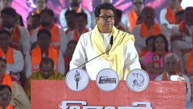 दुबार मतदार आला तर सकाळी 7 वाजताच त्याला फोडा...., राज ठाकरे बरसले.