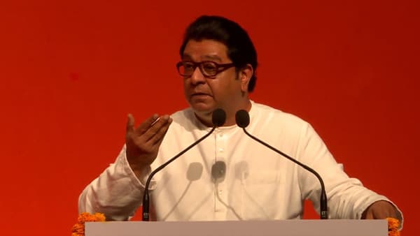 कल्याण-डोंबिवली, ठाणे... उद्धव ठाकरेंशी बोलणं झालं... शिसारी आली; राज ठाकरे थेट काय म्हणाले?