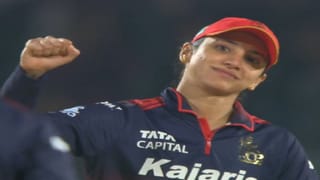 WPL 2026 : स्मृती मंधानाच्या नेतृत्वात आरसीबी सुस्साट, सलग पाचवा विजय, गुजरातचा 61 धावांनी धुव्वा, प्लेऑफमध्ये धडक