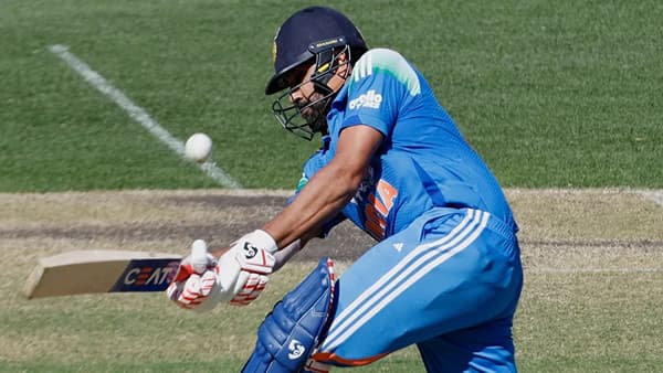 IND vs NZ : रोहितच्या निशाण्यावर नववर्षात खास रेकॉर्ड, हिटमॅन न्यूझीलंड विरुद्ध धमाका करणार?