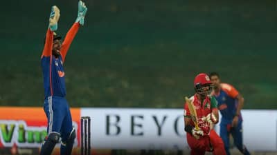 T20 World Cup : दुखापतीमुळे स्टार खेळाडू वर्ल्ड कपमधून आऊट, टीमला मोठा झटका, कुणाला संधी?