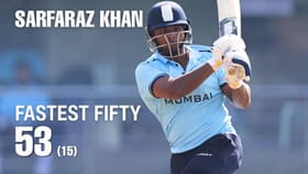 6,4,6,4,6,4..! विजय हजारे ट्रॉफीत सरफराज खानचा अर्धशतकाचा विक्रम.