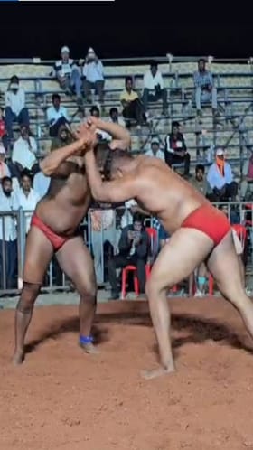 40 मल्लांची महाराष्ट्र केसरी स्पर्धेसाठी निवड; औंधमध्ये पार पडली निवड चाचणी.