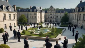 इथं घडतात गुप्तहेर, खास विद्यापीठात दिलं जातं जासूस होण्याचं प्रशिक्षण.