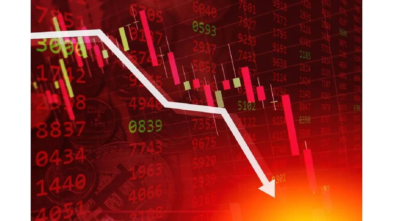काल 14 जानेवारी रोजी बाजार बंदवेळी Network People Services Technologies चा शेअर 1,308 रुपयांवर होता. या आठवड्यातील पाच दिवसात त्यामध्ये 101.50 अंकांची घसरण दिसून आली. एका महिन्यात हा शेअर 11.45 टक्क्यांनी घसरला. गेल्या सहा महिन्याचा विचार करता या शेअरमध्ये 32.52 टक्क्यांची पडझड झाली. 