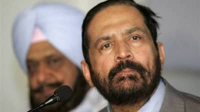Suresh Kalmadi passed away : मोठी बातमी! माजी खासदार सुरेश कलमाडी यांचे निधन