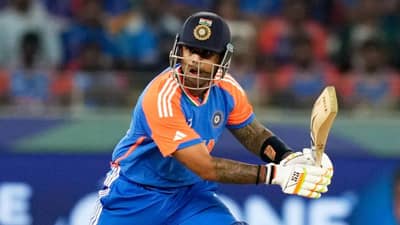 Suryakumar Yadav : कॅप्टन सूर्याला विशाखापट्टणमध्ये खास कामगिरीची संधी, फक्त इतक्या धावांची गरज