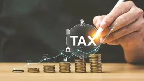 Income Tax Slab: टॅक्स स्लॅब 35 लाखांपर्यंत वाढणार का? वाचा...