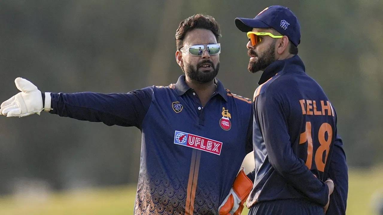 मोहम्मद सिराजच नाही तर ऋषभ पंतलाही संघात स्थान दिलं आहे. आकाश चोप्राच्या मते वनडे संघात इशान किशनला संधी मिळणार नाही. इतकंच काय श्रेयस अय्यरच्या गैरहजेरीत ऋतुराज गायकवाडला संघात स्थान दिलं आहे. (फोटो-पीटीआय)