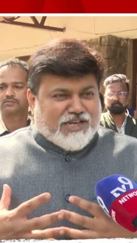 माझ्या बॅगेत माझे कपडे असतात! उदय सामंत यांचे स्पष्टीकरण.