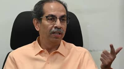 Uddhav Thackrey : बापाचं नाव लावायलां लाज वाटते का ? उद्धव ठाकरे