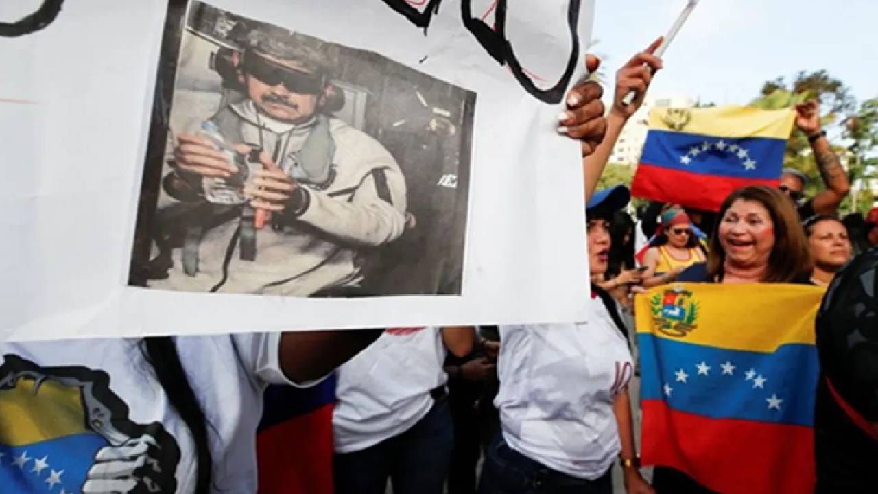 व्हेनेझुएलामधील अमेरिकेच्या कारवाईनंतर भारत अॅक्शन मोडवर, थेट सूचना जारी करत... व्हेनेझुएलामधील अमेरिकेच्या कारवाईनंतर भारत अॅक्शन मोडवर, थेट सूचना जारी करत...