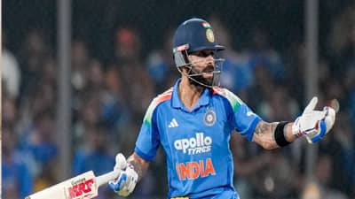 Virat Kohli : न्यूझीलंड विरुद्ध धावांचा पाऊस पाडूनही विराट कोहलीसाठी वाईट बातमी, आठवड्याभराच्या आत आनंद हिरावला