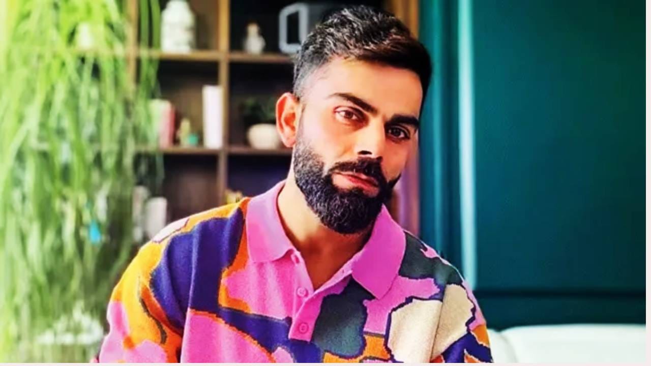 विराट कोहली हा इन्स्टाग्राममधून सर्वाधिक कमाई करणारा सेलिब्रिटी आहे. त्यामुळे त्याचे इन्स्टाग्राम खाते अचानक दिसेनासे झाल्याने केवळ सोशल मीडियात खळबळ उडाली नाही तर व्यावसायिक स्तरावर आणि उद्योगजगतातही त्याचे पडसाद उमटले. कारण विराटला स्पॉन्सर करणाऱ्या अनेक कंपन्या आहेत. काही जणांच्या मते ही एक मार्केटिंग स्ट्रॅटर्जी सुद्धा असू शकते.