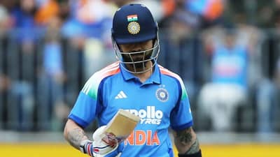 Virat Kohli : विराटचा न्यूझीलंड विरूद्धच्या एकदिवसीय मालिकेआधी असा निर्णय, सोशल मीडिया पोस्ट व्हायरल, काय केलं?