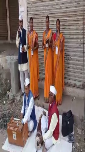 टाळ, मृदुंग पेटीच्या निनादातून मतदानाची टक्केवारी वाढवण्यासाठी जनजागृती.