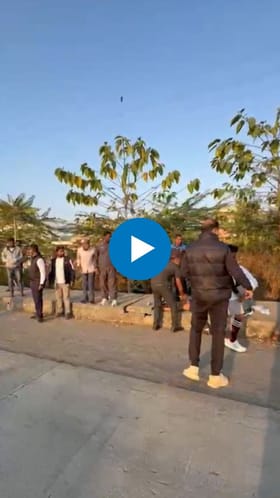 मॅरेथॉन धावपटूच्या मदतीला धावले पालकमंत्री पंकज भोयर; व्हिडीओ व्हायरल.