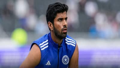 T20 World Cup : एका जागेसाठी जोरदार चुरस, वॉशिंग्टनच्या जागी आयुषला संधी मिळणार?