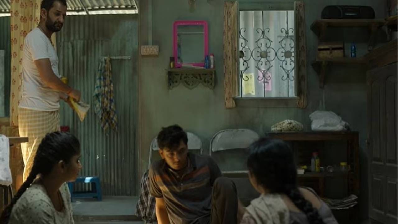 Biggest Medical Thriller Series: जर या आठवड्यात OTT वर काय पाहावे आणि काय नाही, याच विचारात असाल तर आता थांबा. आम्ही तुमच्यासाठी आणली आहे एका जबरदस्त सीरिजबद्दल माहिती सांगणार आहोत. ही एक मेडिकल थ्रिलर सीरिज आहे ज्यात अभिनेत्रींनी इतके दमदार काम केले की ती पूर्णपणे प्रेक्षकांच्या पसंतीला उतरली आहे.