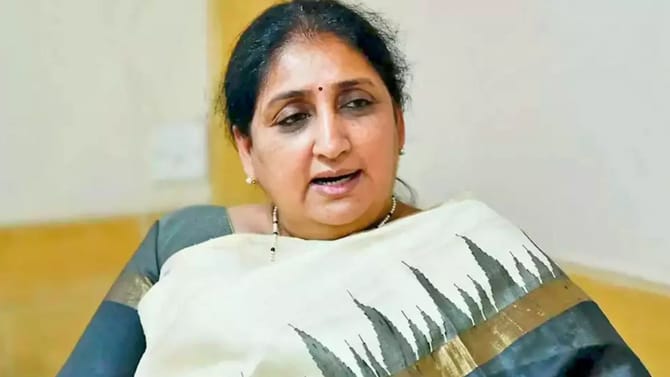 समाजसेवा ते उपमुख्यमंत्रीपद... सुनेत्रा पवार यांच्या नावावर होणार हा