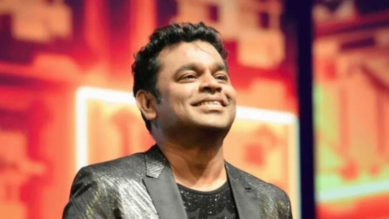 आज ए आर रहमान यांची फक्त भारतातच नव्हे तर संपूर्ण जगात वेगळी ओळख आहे. त्यांनी आतापर्यंत अनेक अजरामर गाण्यांना संगीत दिलेले आहे. संगीतकार म्हणून त्यांनी केलेल्या कामाचे जगभरातील जाणकार कौतुक करतात. 