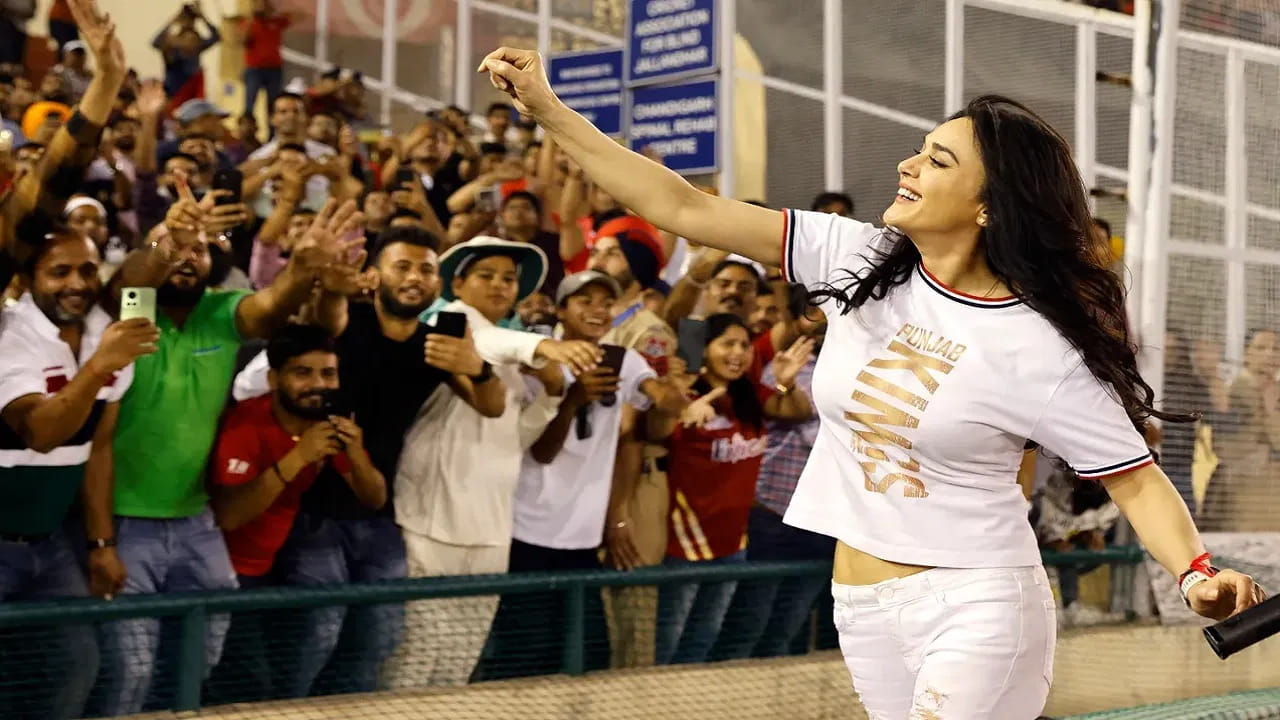 त्या वेळी प्रीती झिंटाने सांगितले होते की, या मुलींच्या शिक्षणापासून त्यांच्या उज्ज्वल भवितव्यापर्यंत सर्व जबाबदारी ती स्वतः पार पाडेल. इतकेच नाही तर त्या मुलींना भेटण्यासाठी ती वेळोवेळी ऋषिकेश येथे येणार असल्याचेही तिने स्पष्ट केले होते. 