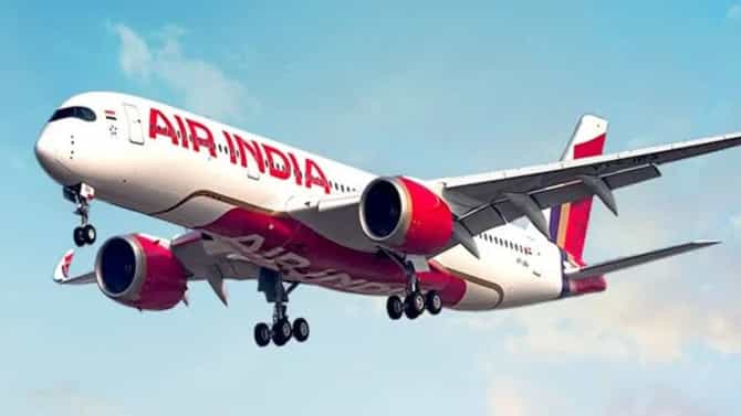 मोठी बातमी! आणखी एका विमानाचा भीषण अपघात टळला, माजी उपमुख्यमंत्री थोडक्यात बचावले
