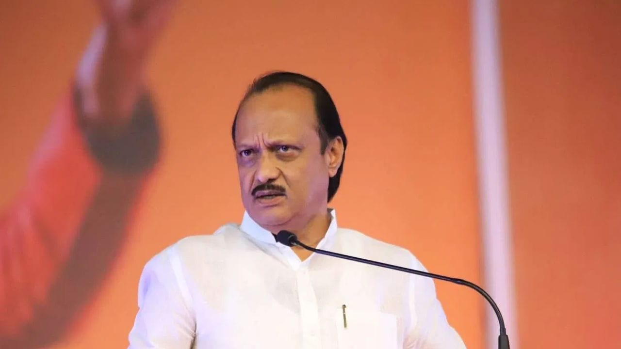 गुंड बंडू आंदेकरच्या कुटुंबातील व्यक्तींना महापालिकेचं तिकीट, अजितदादांची पहिली प्रतिक्रिया समोर, म्हणाले मोठा गुन्हा केला तर.. गुंड बंडू आंदेकरच्या कुटुंबातील व्यक्तींना महापालिकेचं तिकीट, अजितदादांची पहिली प्रतिक्रिया समोर, म्हणाले मोठा गुन्हा केला तर..