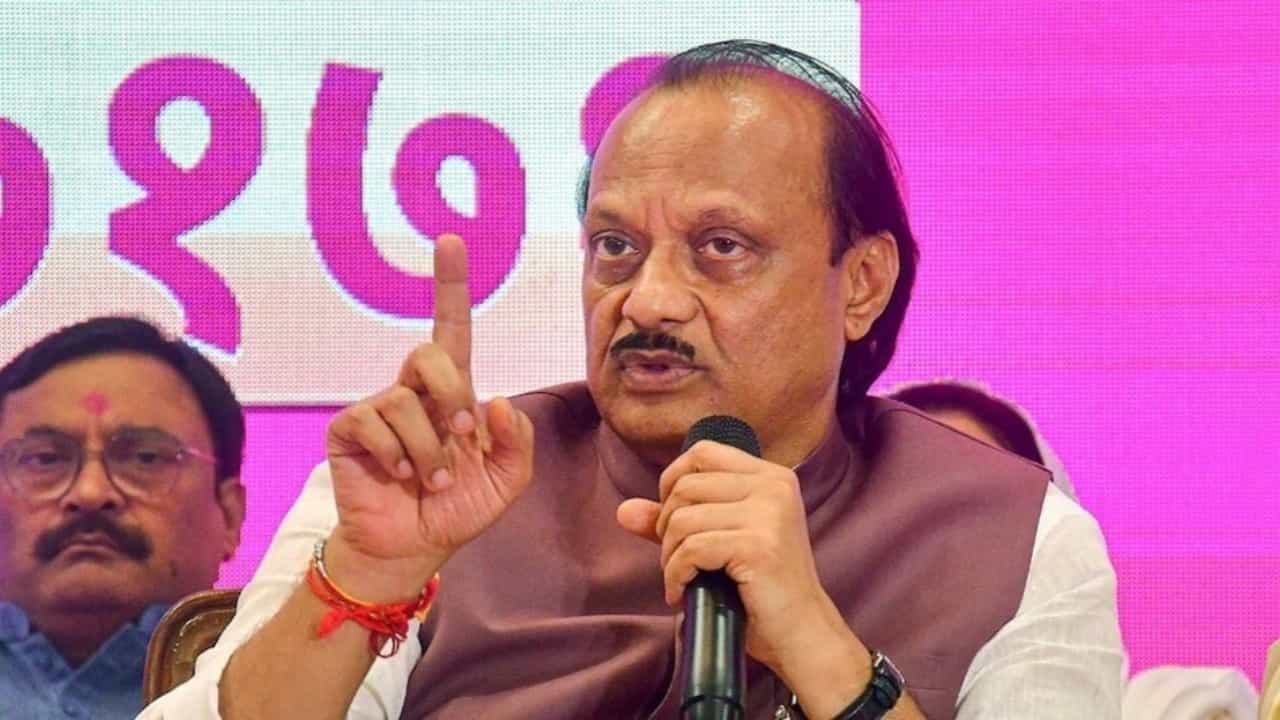 महाराष्ट्राच्या राजकारणातील एक धडाडीचे नेतृत्व, राज्याचे उपमुख्यमंत्री आणि दादा म्हणून ओळखले जाणारे अजित पवार यांचे आज विमान अपघातात दुर्दैवी निधन झाले. ते ६६ वर्षांचे होते.