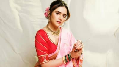 अमृता खानविलकर कुठे करायची काम... काऊंटर पुसायची... काच पुसायची... कशी झाली स्टार? मोठं सत्य समोर