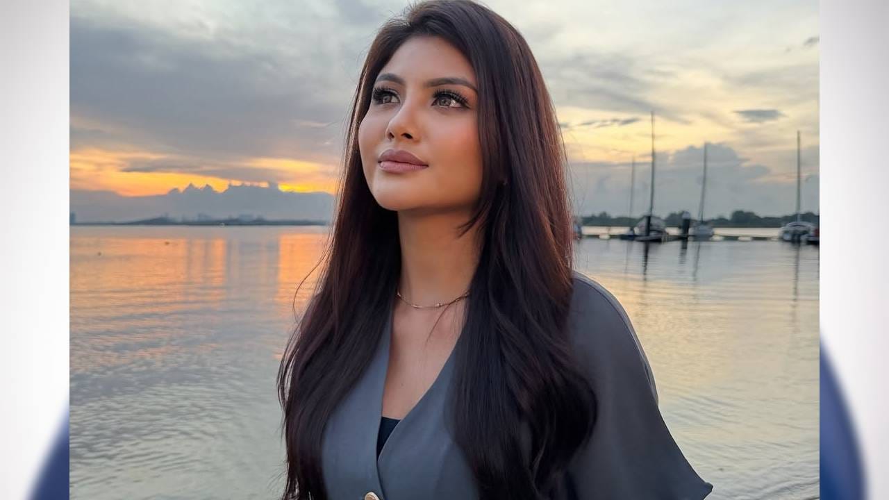 पण नंतर एमीने स्पष्ट नकार दिला आणि ही बाब आपल्या आईला सांगितली. तिच्या आईने ठामपणे म्हटले की, त्या आपल्या मुलीला कोणासमोर विकणार नाहीत आणि दोघींनीही ही ऑफर नाकारली.