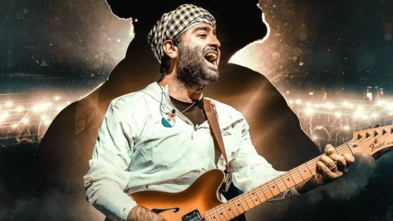 अरिजीतकडे मुंबईतील वर्सोवा परिसरातील एका इमारतीत चार अपार्टमेंट आहेत, ज्या प्रत्येक अपार्टमेंटची किंमत अंदाजे 9 कोटी आहे. रिअल इस्टेट गुंतवणुकीव्यतिरिक्त, त्याच्याकडे 1.8 ते 4 कोटी किमतीची रेंज रोव्हर व्होग, 57 लाख ते 1.5 कोटी किमतीची हमर एच3 आणि मर्सिडीज-बेंझ देखील आहे.