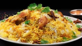 बिर्याणी खाद्यपदार्थ तयार तरी कसा झाला? रंजक गोष्ट माहिती आहे का?. बिर्याणी खाद्यपदार्थ तयार तरी कसा झाला? रंजक गोष्ट माहिती आहे का?.