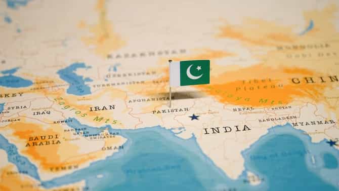 पाकिस्तानची तर मोठी लॉटरीच लागली, उपासमारी मिटणार आणि कर्जही फिटणार, पाहा काय घडले ?