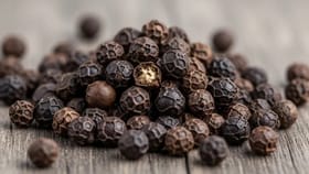 तुमच्या स्वयंपाकघरात असलेली काळीमिरी भेसळयुक्त आहे का?