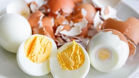 उकडलेले अंडे किती दिवसांनी खावे? 99 टक्के लोक करतात एक चूक.