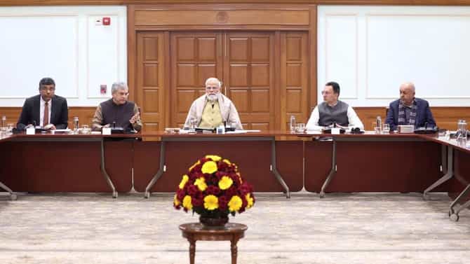 एआय इम्पॅक्ट समीट 2026 ची तयारी, पीएम मोदी यांची 12 इंडियन AI स्टार्टअपसोबत बैठक, सांगितल्या योजना