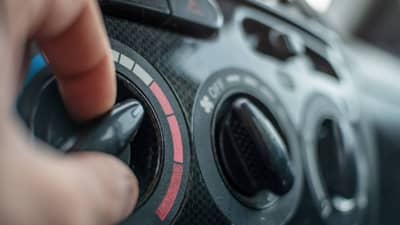 हीटर चालवल्याने कारचे मायलेज किती कमी होते? जाणून घ्या