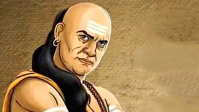 Chanakya Niti : अशा 4 गोष्टी, ज्या कितीही मिळाल्या तरी माणूस कायम असतो असमाधानी, चाणक्य काय म्हणतात?