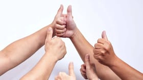 तुम्ही मुलांना ‘या’ 4 मार्गांनी शिस्त शिकवता का? जाणून घ्या