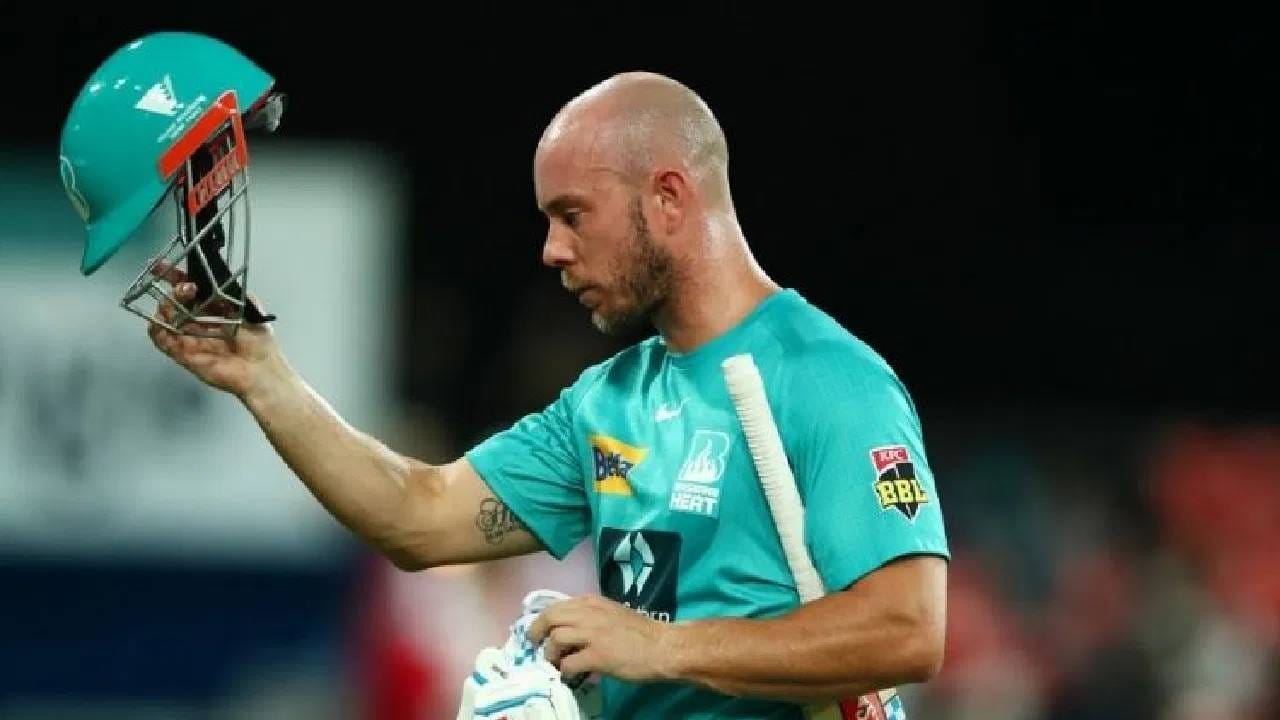 बिग बॅश लीगमध्ये 200 पेक्षा जास्त षटकार मारणारा पहिला फलंदाज होण्याचा मानही ख्रिस लिनने मिळवला आहे. तसेच 300हून अधिक चौकार मारले आहेत. (Photo- टीव्ही9 कन्नडवरून)