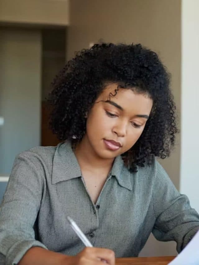 विद्यार्थ्यांसाठी उपयुक्त 5 मोबाईल Apps पाहा