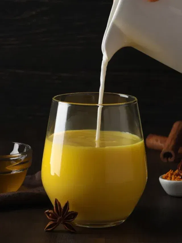 हिवाळ्यात हळदीचे दूध पिणे चांगले असते का?