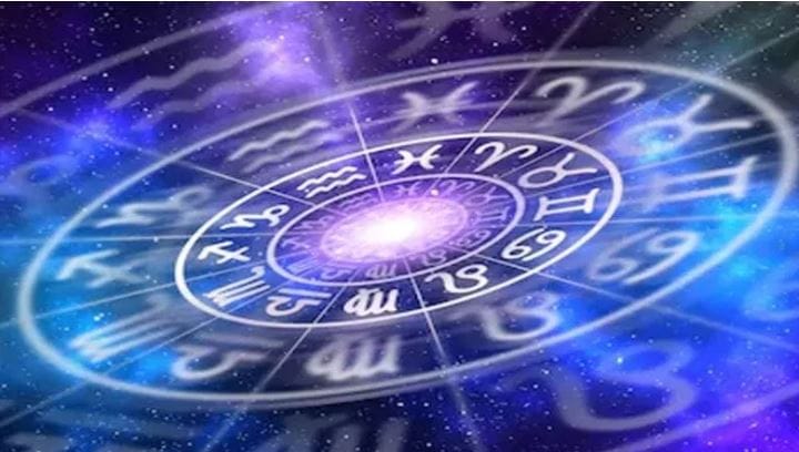 सिंह राशीच्या लोकांसाठी 25 जानेवारी हा दिवस खूप चांगला ठरू शकतो. या दिवशी मनात सकारात्मक विचार येतील. तुम्ही तुमच्या एखाद्या मित्राला माफ करू शकता. तुम्हाला 25 जानेवारी रोजी मोठा धनलाभ होऊ शकतो. त्यामुळे आर्थिक फायदा होण्याची शक्यता आहे. परंतु कोणताही आर्थिक निर्णय घेताना विचार करावा.