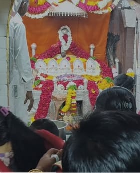 बुलढाणा : श्री संत सुपो महाराज देवस्थानात एका महिन्याची पौष यात्रेला सुरुवात, भाविकांची गर्दी